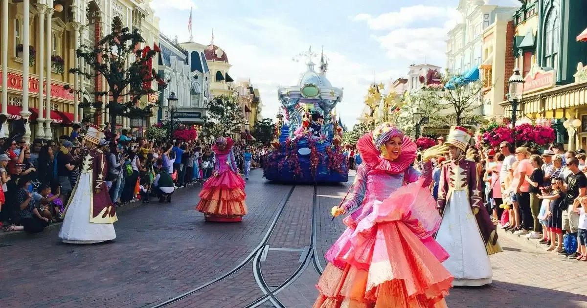 Disneyland Paris in June: The Ultimate Guide (Pros, Cons & Tips)