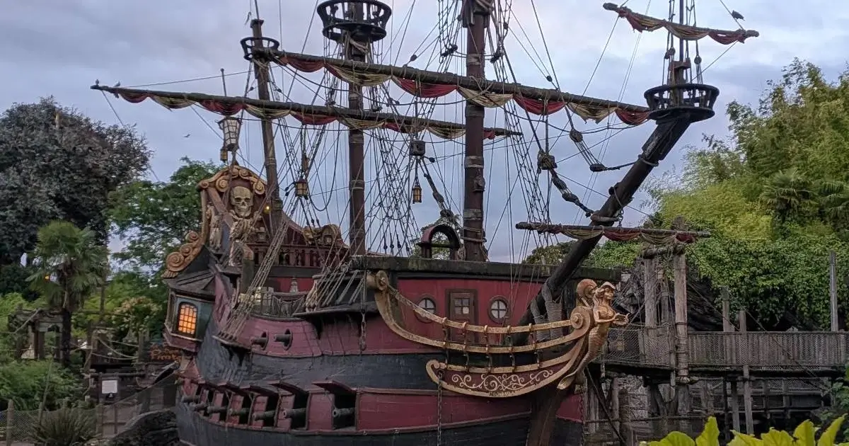 Disneyland Paris in November: The Ultimate Guide to Winter Magic