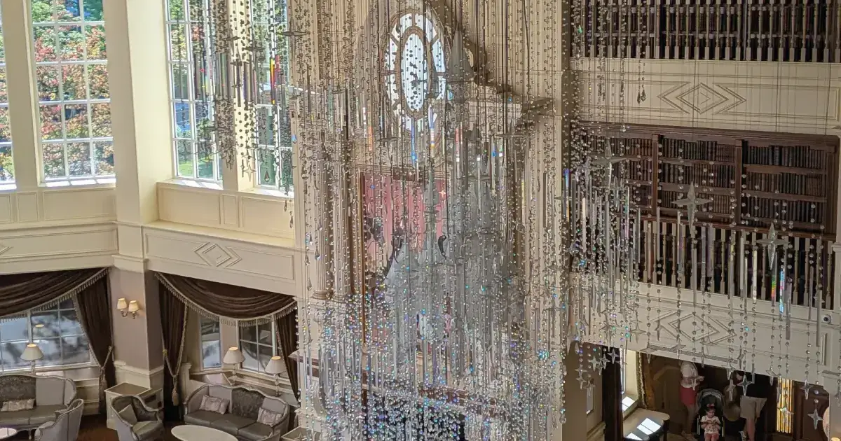 🏨 How to Choose the Best Hotel in Disneyland Paris (Based on Your Trip Type)