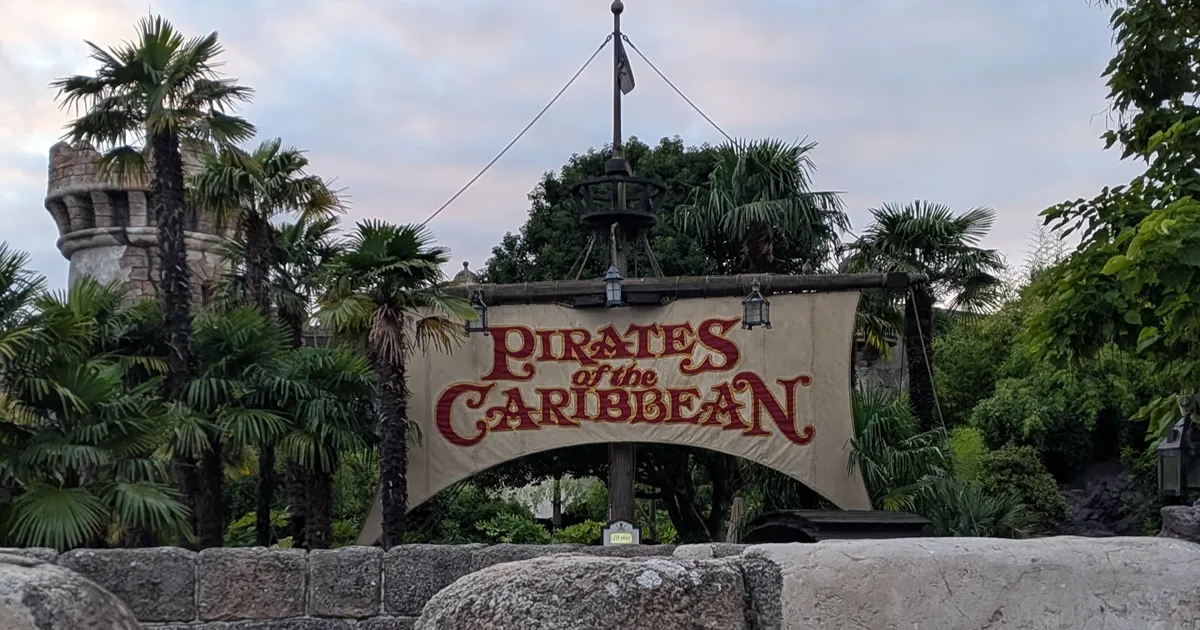 Les 10 Secrets de Pirates of the Caribbean à Paris (et Pourquoi Notre Version Est la Meilleure du Monde)