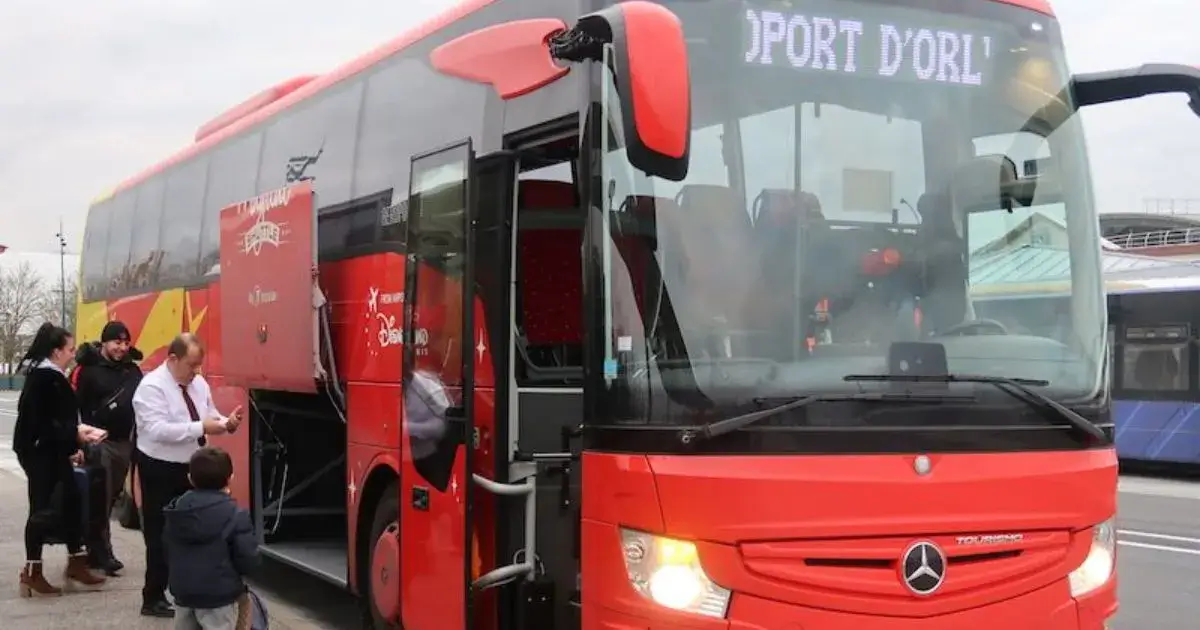 ✈️🏰 How to Get from the Airports (CDG/Orly) to Disneyland Paris Without Breaking the Bank